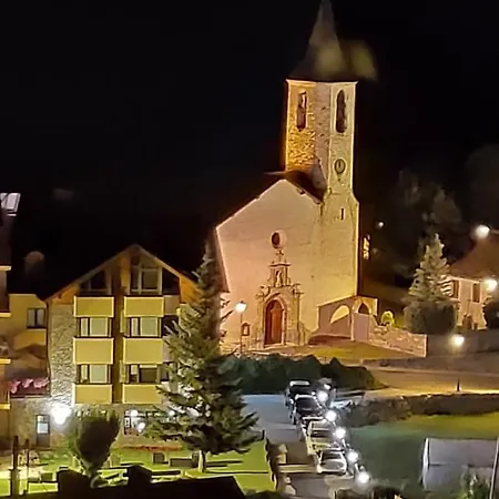 Hotel Roca Blanca