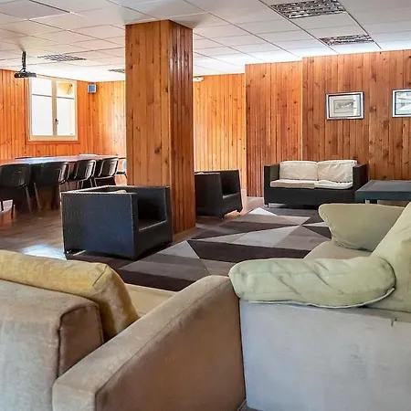 Roca Blanca Hotel Espot