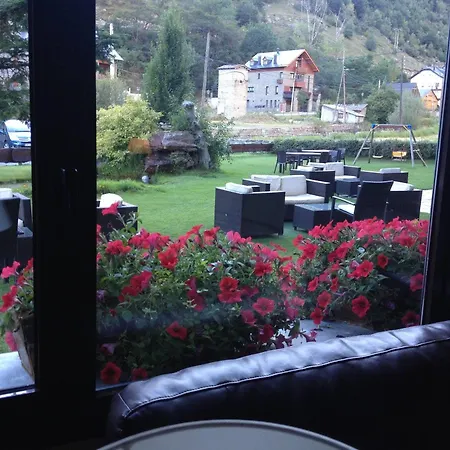 Hotel Roca Blanca Espot