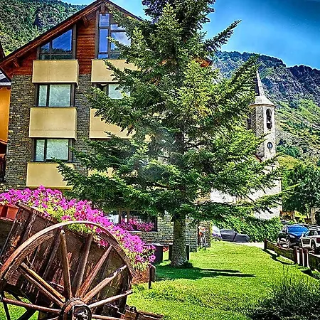 Roca Blanca Hotel