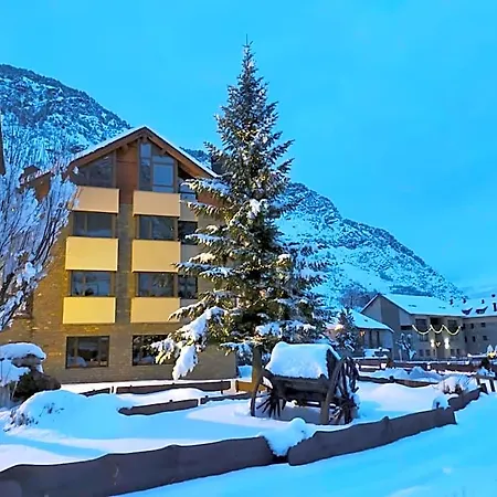 Hotel Roca Blanca 3*