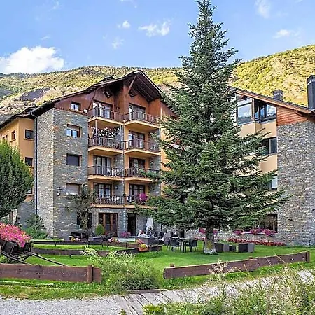 Roca Blanca Hotel
