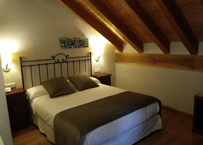 罗卡布兰卡酒店 3*